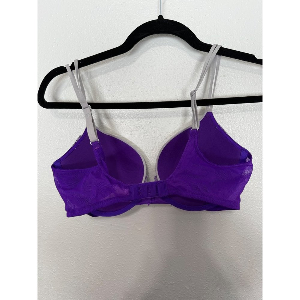 Victoria's Secret Very Sexy Plunge Bra Purple with Lace Womans 34C - Picture 2 of 4